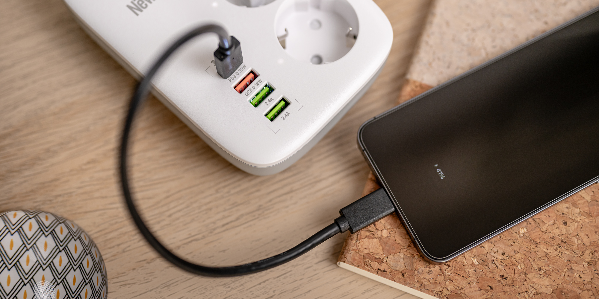 Listwa zasilająca Newell Power Office WiFi PD 30W